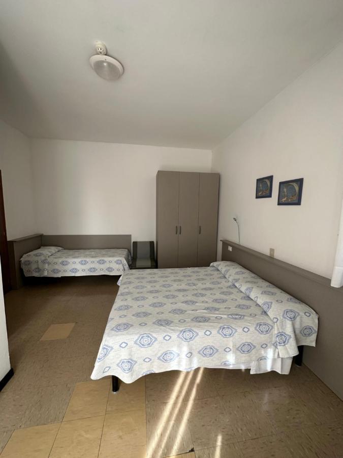 Hotel Reno リド・ディ・イエゾロ エクステリア 写真